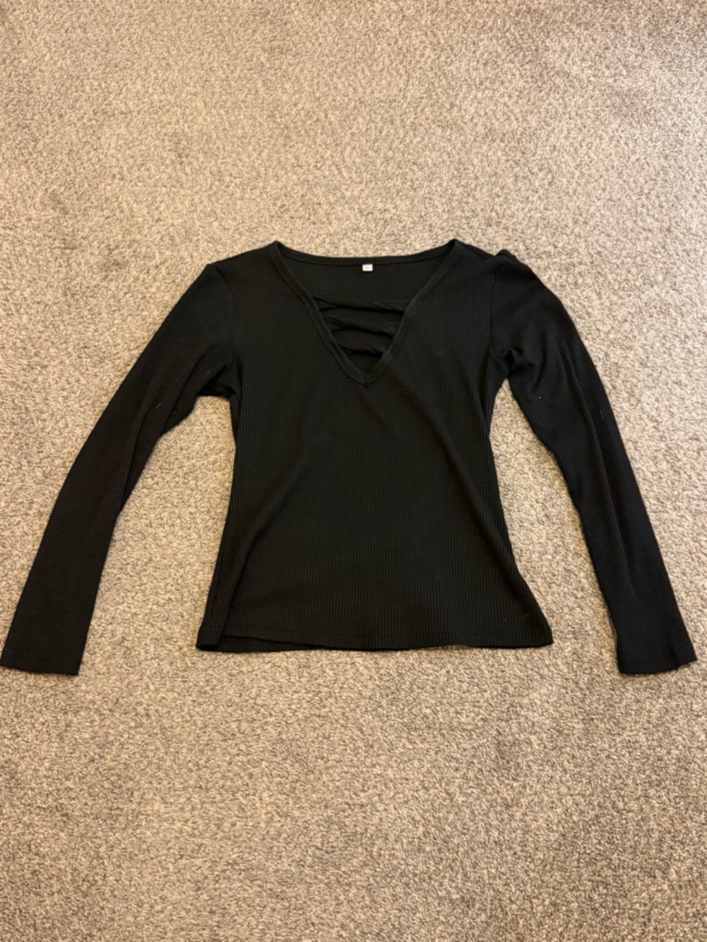 Black Long-Sleeve Ribbed V-Neck Top with Crisscross Detail